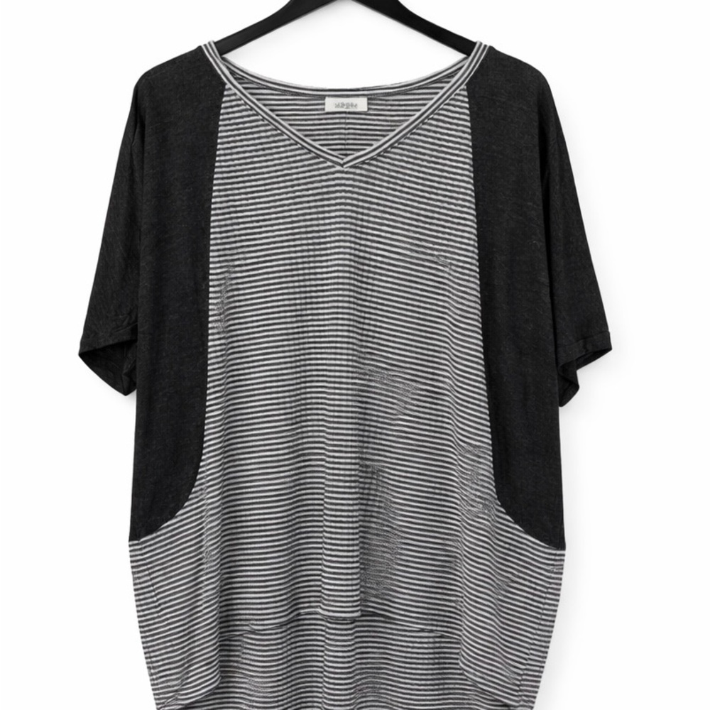 Umgee Gray Striped Short Sleeve Top